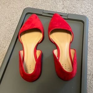 Pointed Red Flats